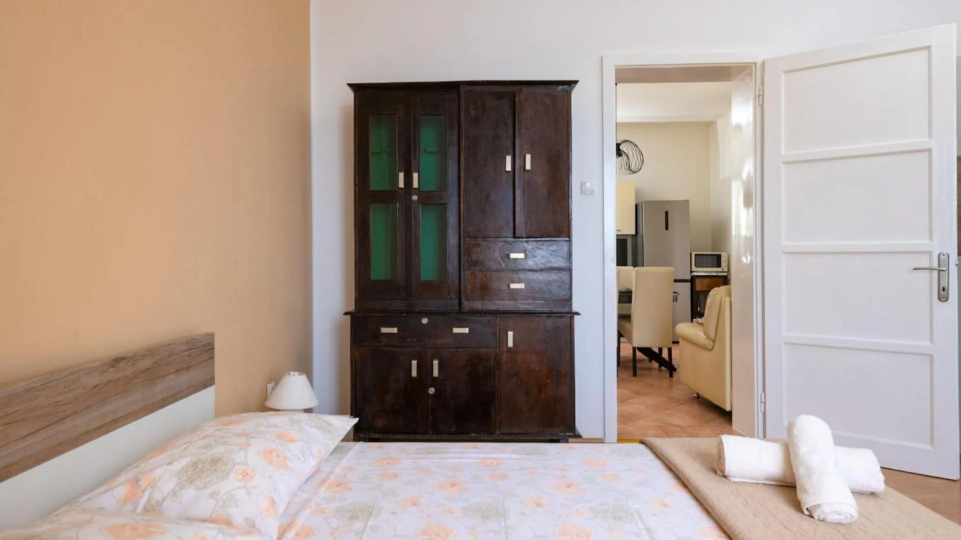 Wohnung In Koromacno Mit Garten, Schoene Aussicht Kroatië